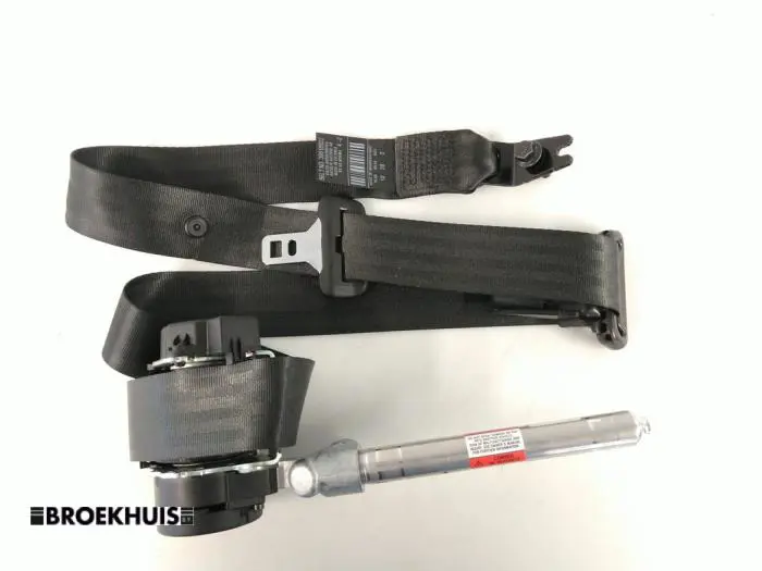 Rear seatbelt, right Volvo V70