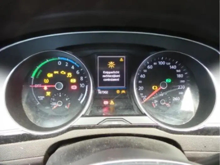 Cuentakilómetros Volkswagen Passat