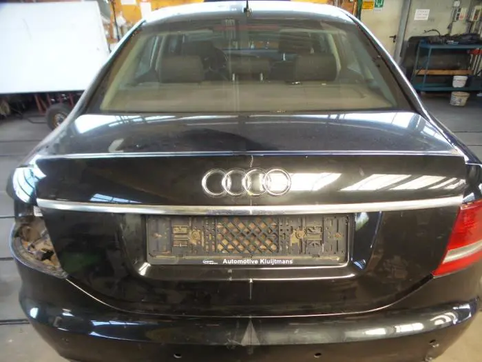 Tylna klapa Audi A6