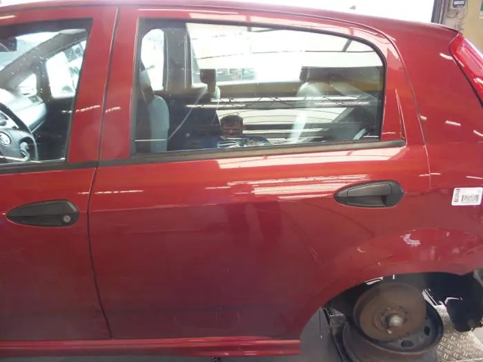 Tür 4-türig links hinten Fiat Punto Grande