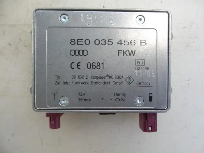 Antenne amplificateur Audi A6