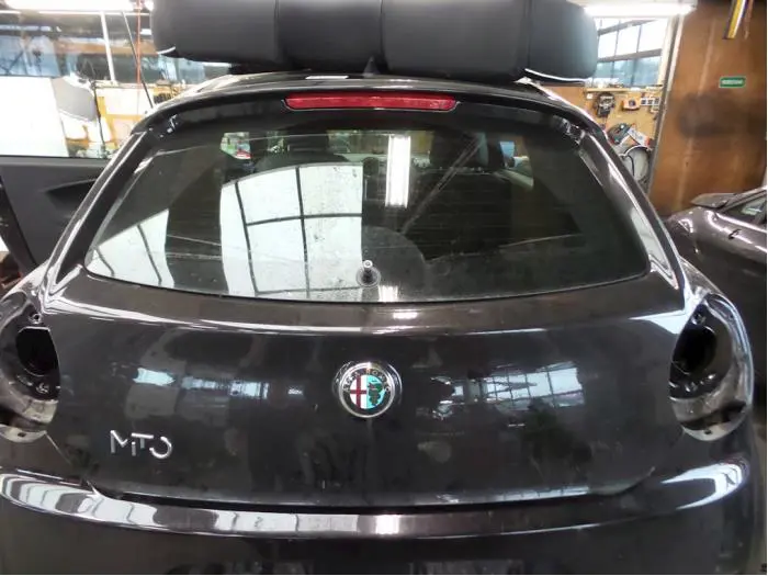 Tylna klapa Alfa Romeo Mito