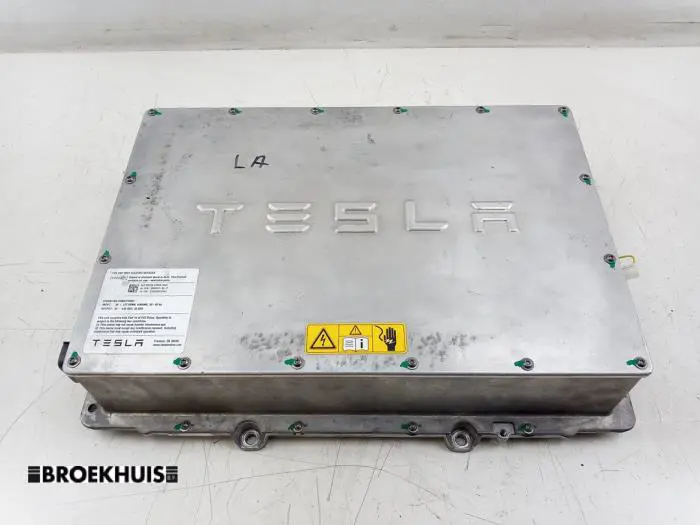 Przetwornica Tesla Model S 12-