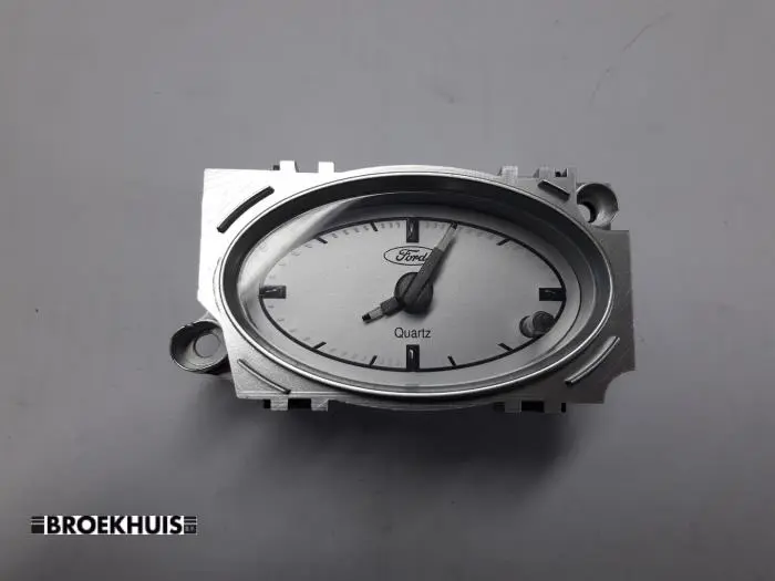 Horlogerie Ford Mondeo