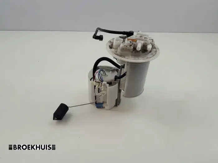 Bomba eléctrica de combustible Lexus CT 200h