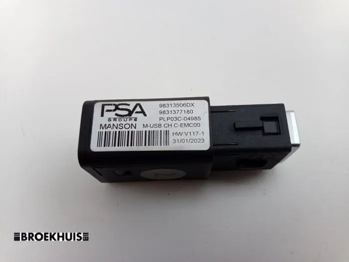 AUX / USB-Anschluss Peugeot 208