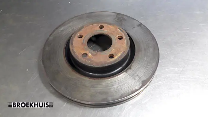 Front brake disc Ford Focus