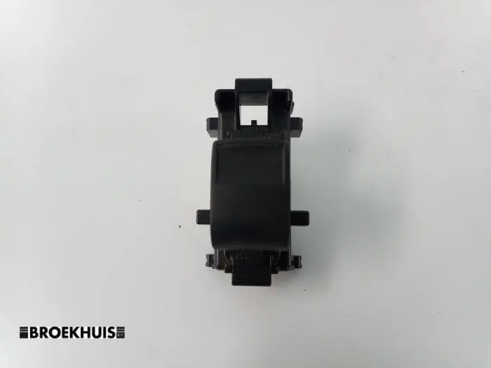 Electric window switch Toyota Auris