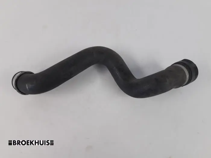 Radiator hose Mercedes ML-Klasse