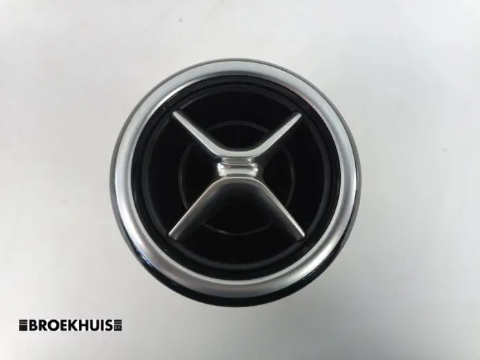 Rejilla de aire de salpicadero Mercedes B-Klasse