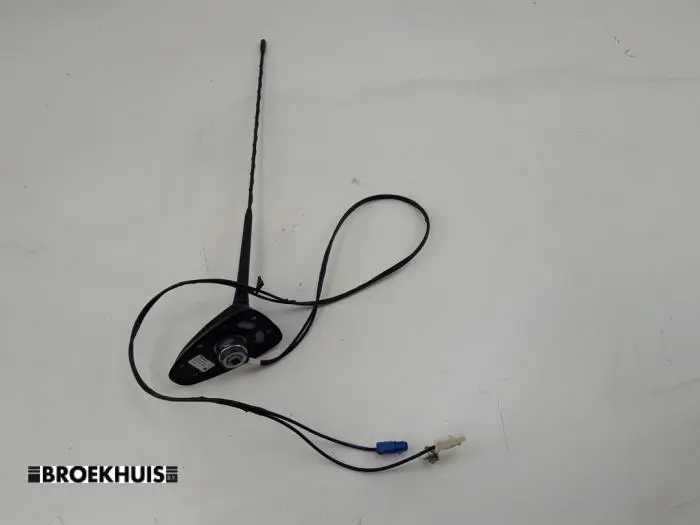 GPS antenna Renault Megane