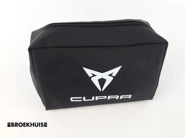 First aid kit Cupra Born