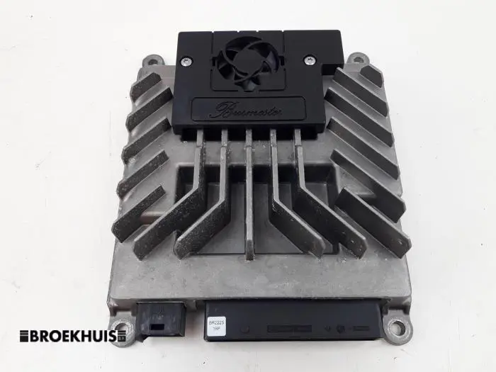 Amplificateur radio Mercedes C-Klasse