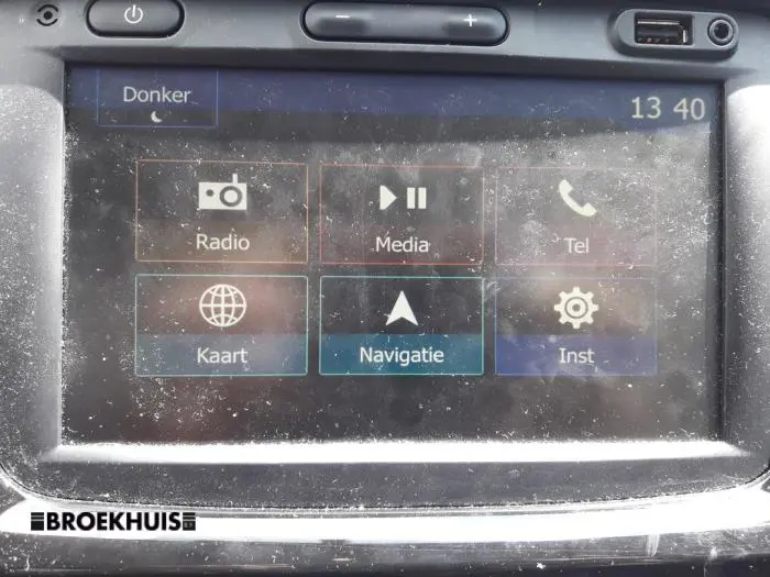 Système navigation Dacia Spring