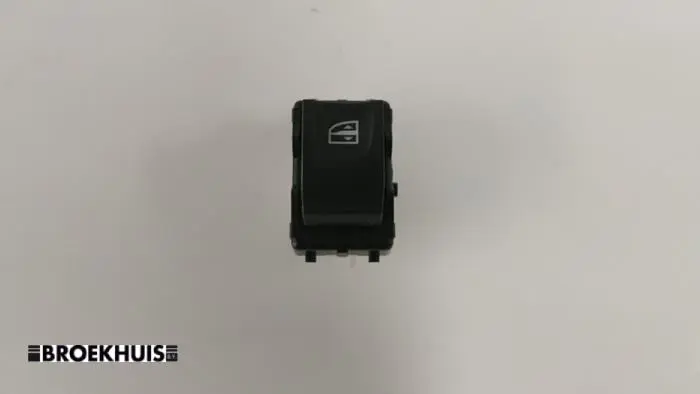 Electric window switch Dacia Spring