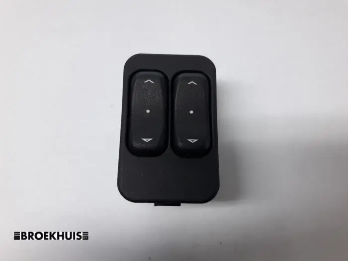 Electric window switch Opel Meriva