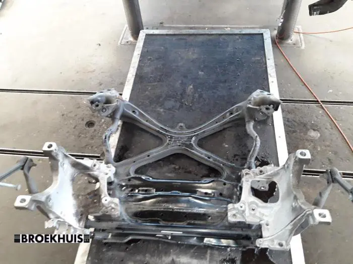 Subframe Audi A4