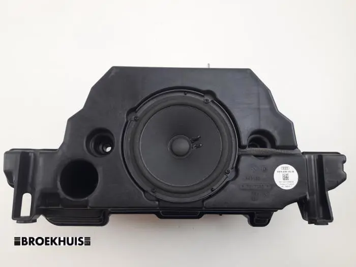 Subwoofer Audi A4