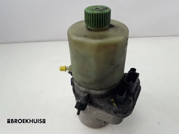 Power steering pump Volkswagen Polo