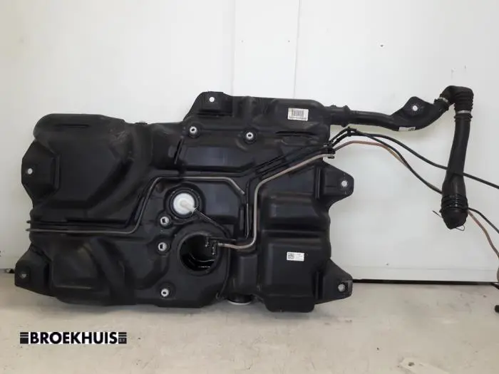 Réservoir de carburant Opel Vivaro