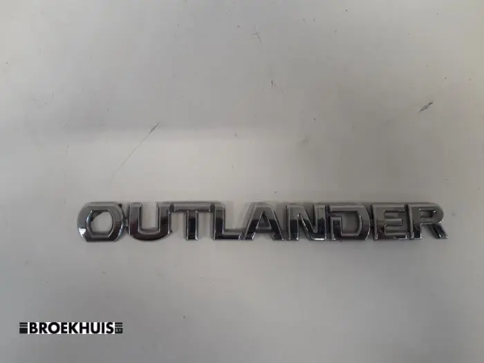 Embleem Mitsubishi Outlander