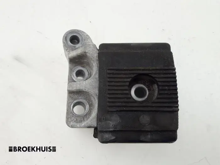 Engine mount Mitsubishi Outlander