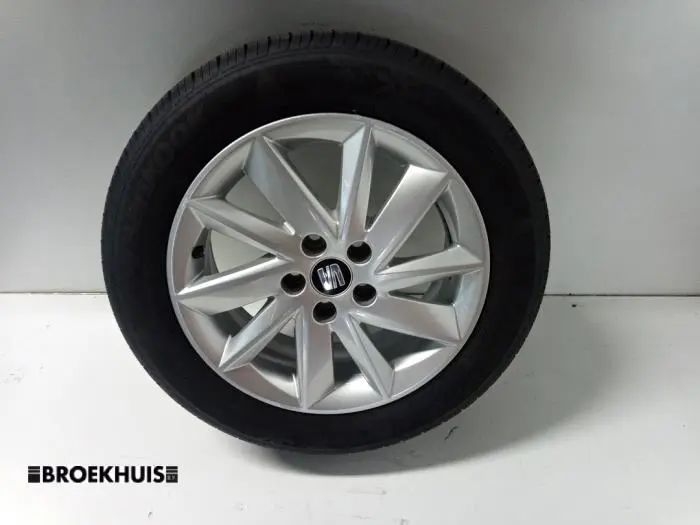 Sport rims set + tires Seat Ibiza