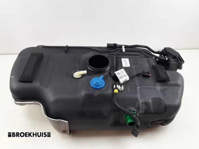 Réservoir de carburant Opel Meriva