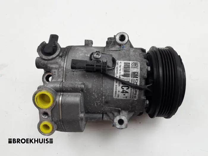 Air conditioning pump Opel Astra