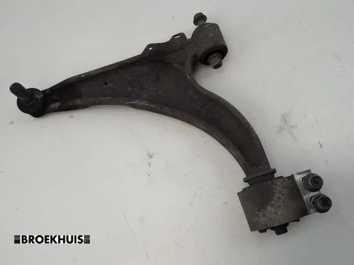 Front wishbone, left Opel Astra