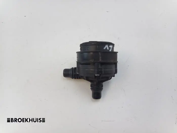 Additional water pump Mercedes E-Klasse