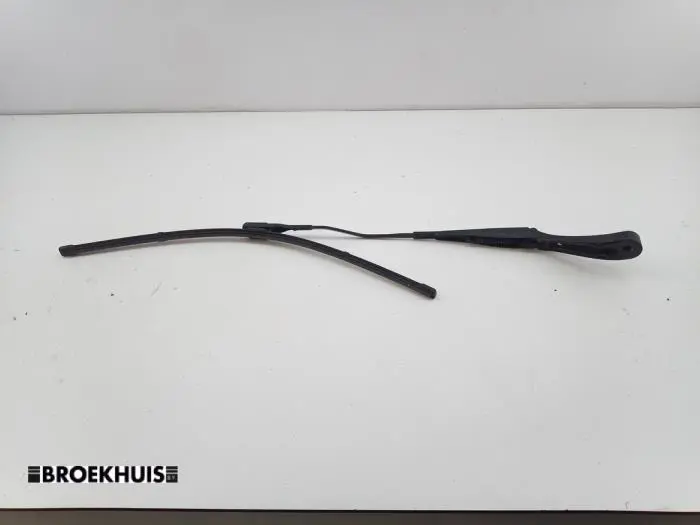 Front wiper arm Mercedes E-Klasse