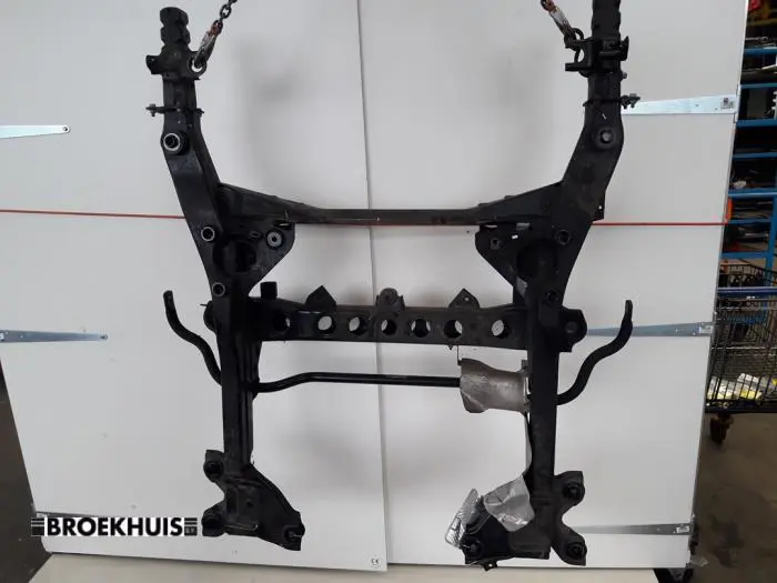 Subframe Mercedes Vito