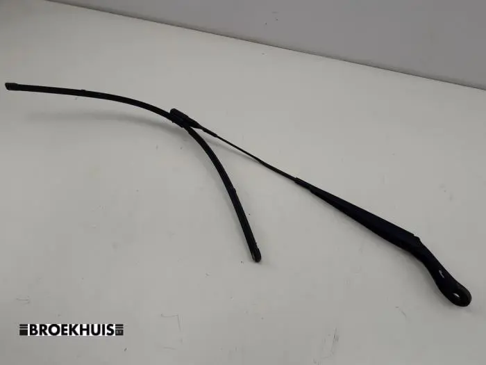 Front wiper arm Mercedes Vito