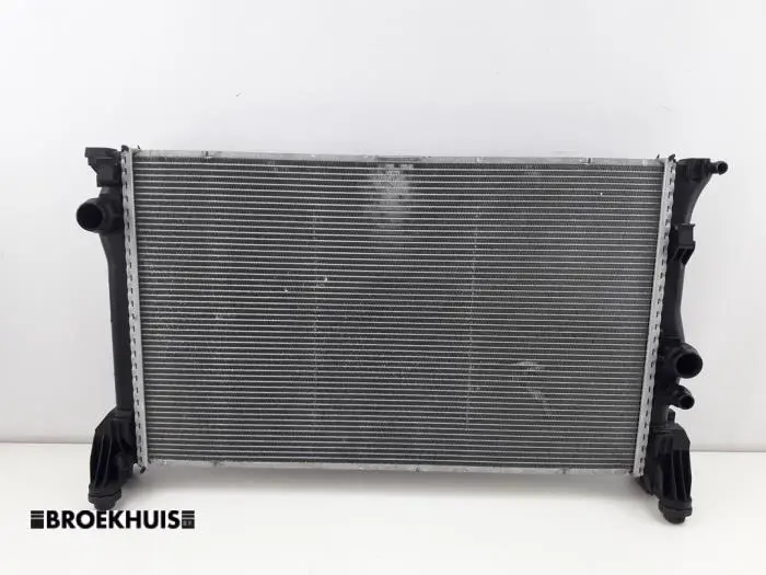 Radiator Mercedes Vito