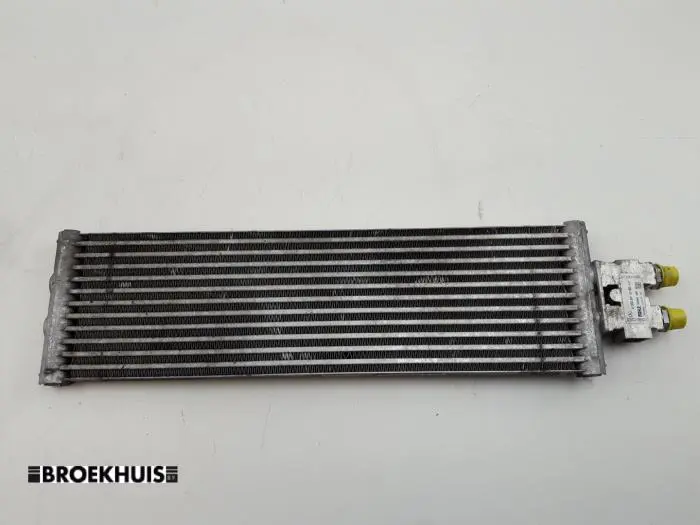 Oil cooler Mercedes Vito