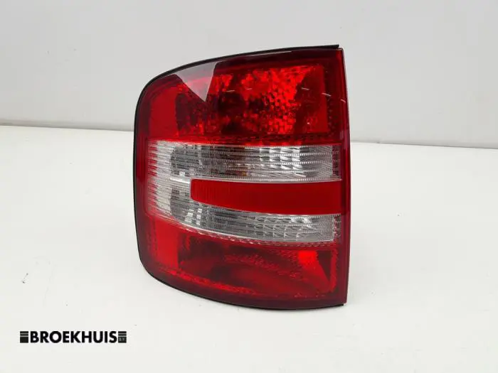 Taillight, left Skoda Fabia