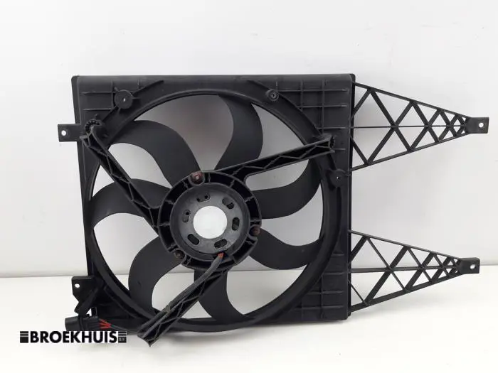 Fan motor Skoda Fabia