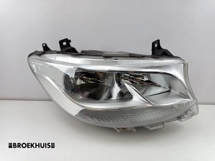 Headlight, right Mercedes Sprinter