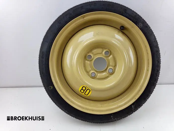 Space-saver spare wheel Daihatsu Cuore