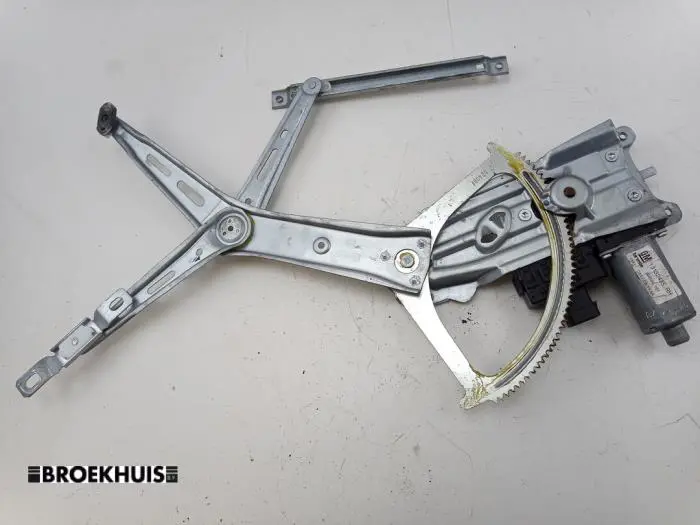 Window mechanism 4-door, front right Opel Zafira C