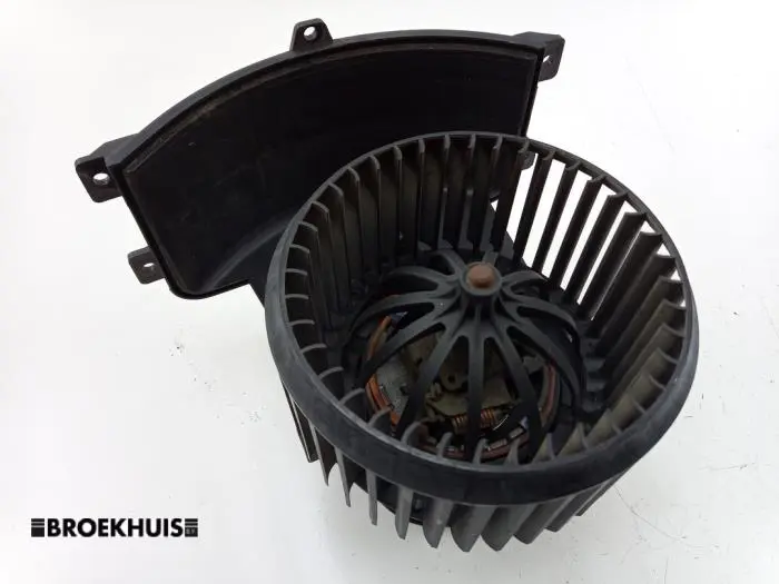 Heating and ventilation fan motor Volkswagen Transporter