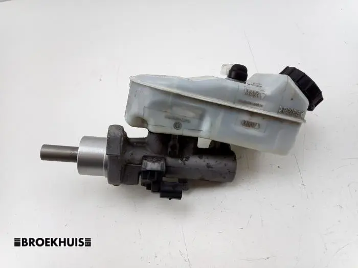 Master cylinder Volkswagen Transporter