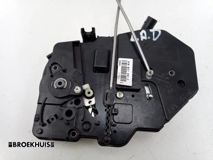 Minibus/van rear door lock mechanism Volkswagen Transporter