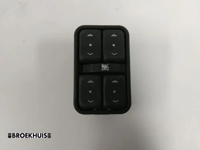 Electric window switch Opel Meriva