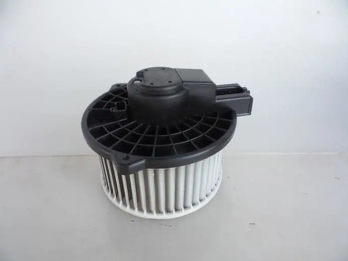 Motor de ventilador de calefactor Mazda 6.