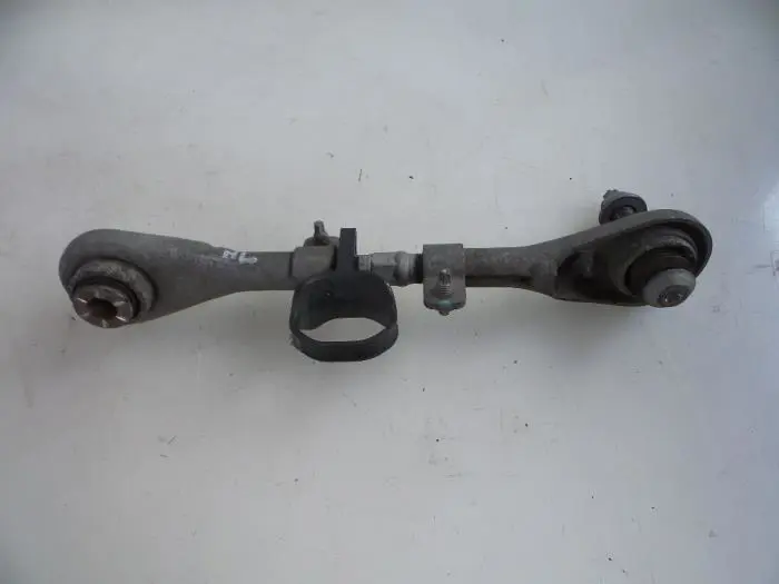 Rear wishbone, left Peugeot 508