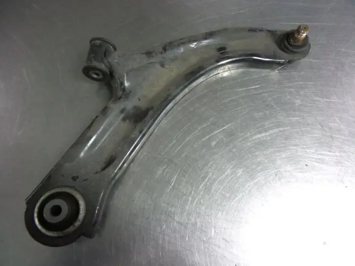 Front wishbone, right Renault Clio