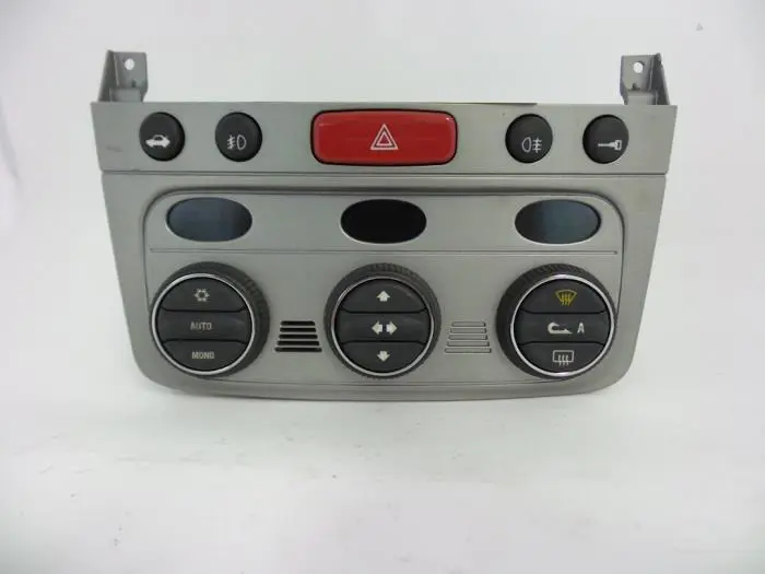 Panel de control de calefacción Alfa Romeo 147