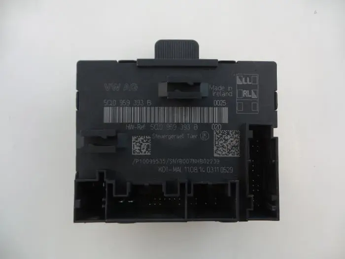 Central door locking module Volkswagen Golf